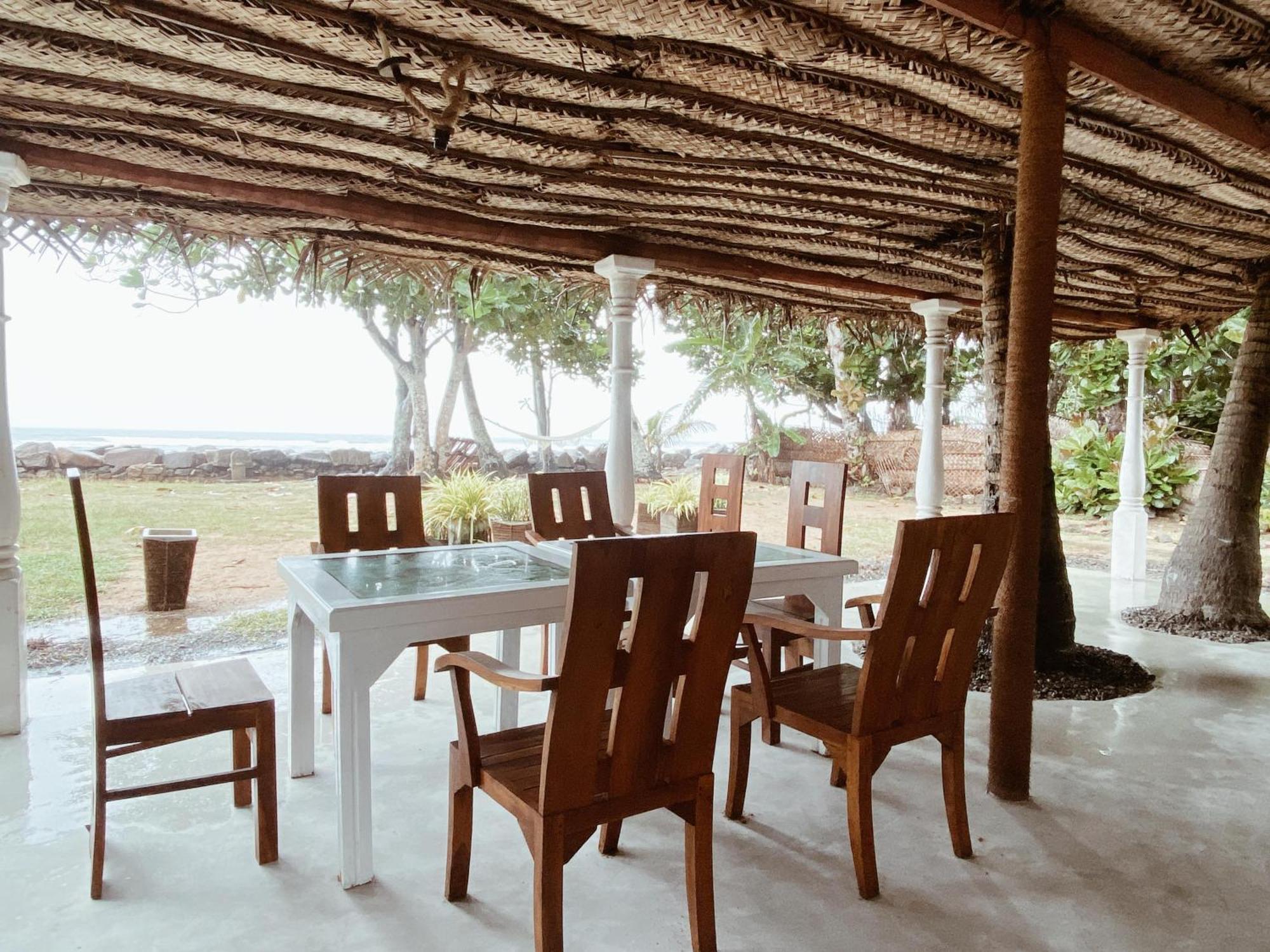 Together Beach House Midigama East Dış mekan fotoğraf